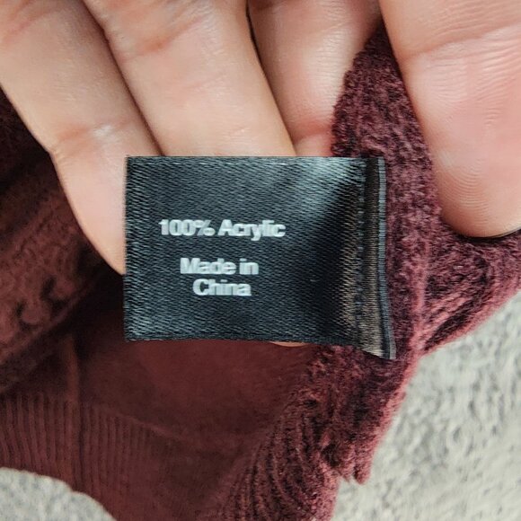 Lane Bryant Sweater Womens Plus 22/24 Burgundy Red 100% Acrylic Cable Knit *NWT* - Picture 4 of 10